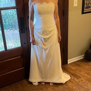 Jenny Lee couture ivory wedding dress